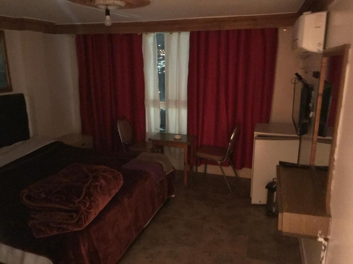 Ajloun Hotel Buitenkant foto